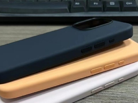 香格里拉苹果14维修站分享iPhone14手机壳能直接给iPhone15用吗?